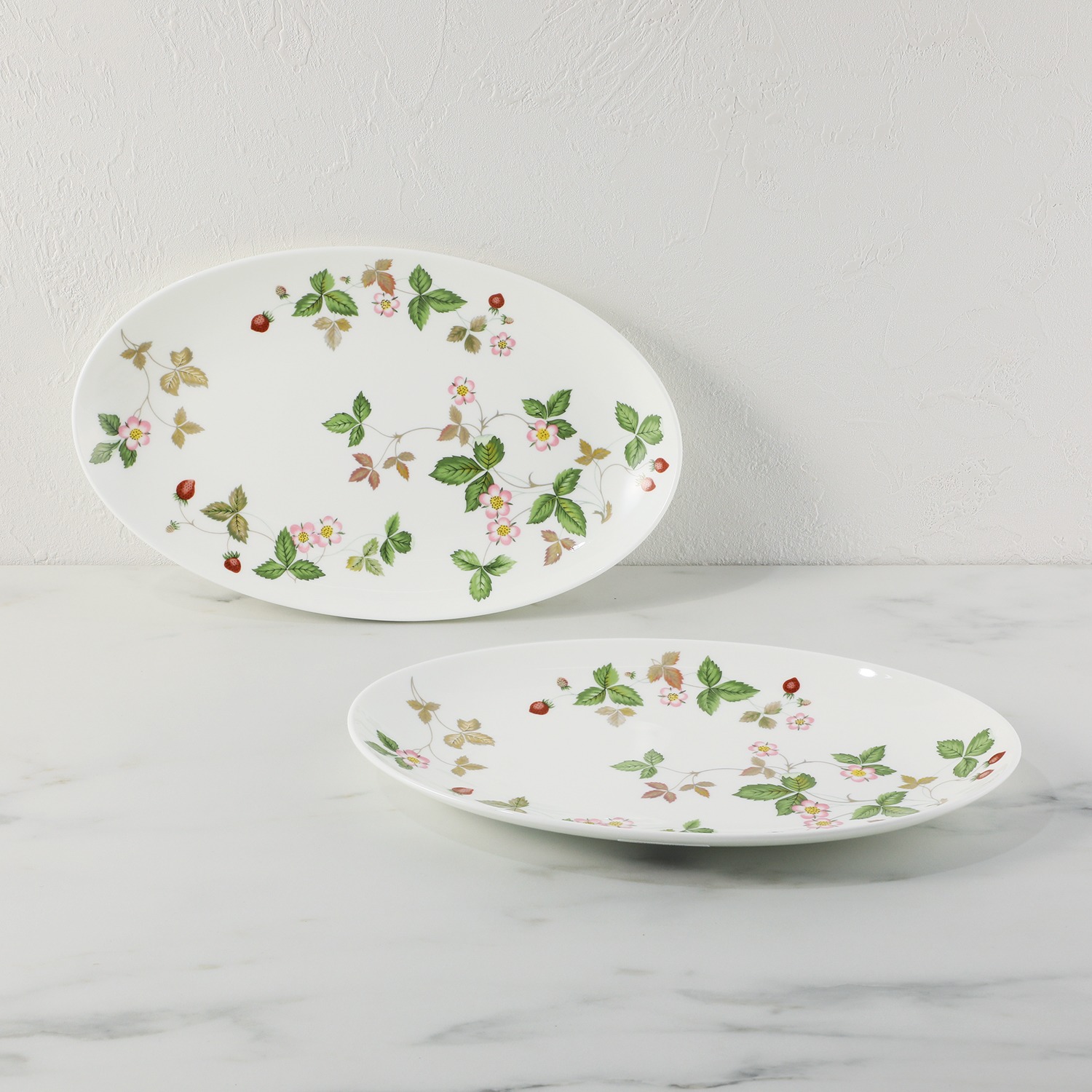 ウェッジウッド ワイルドストロベリー カジュアル オーバルディッシュ