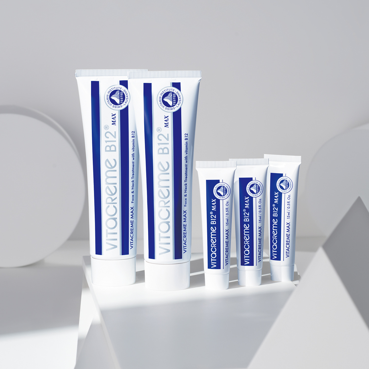 ビタクリーム B12 しっとりすべすべ ハリツヤ潤い美肌 ビタクリーム