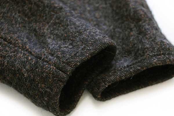 オーストリア製 Wesenjak 鹿角ボタン ノーカラー チロリアン ウール