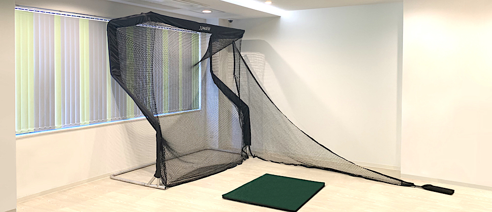 自宅でゴルフ練習 | ゴルフ用弾道測定機 SkyTrak