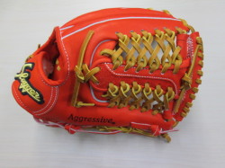 阪神タイガース 鳥谷選手モデル入荷！ 久保田スラッガーのグラブは