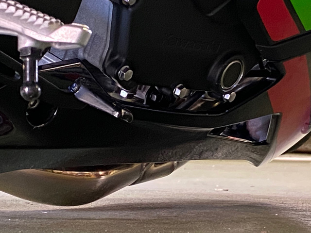 Ninja ZX-25R | 忠さんが陣頭指揮をとってマフラーを開発していく実際