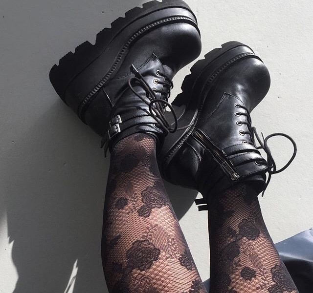 取り寄せ]SHAKER-52 / ビーガンレザー / 厚底ブーツ【DEMONIA