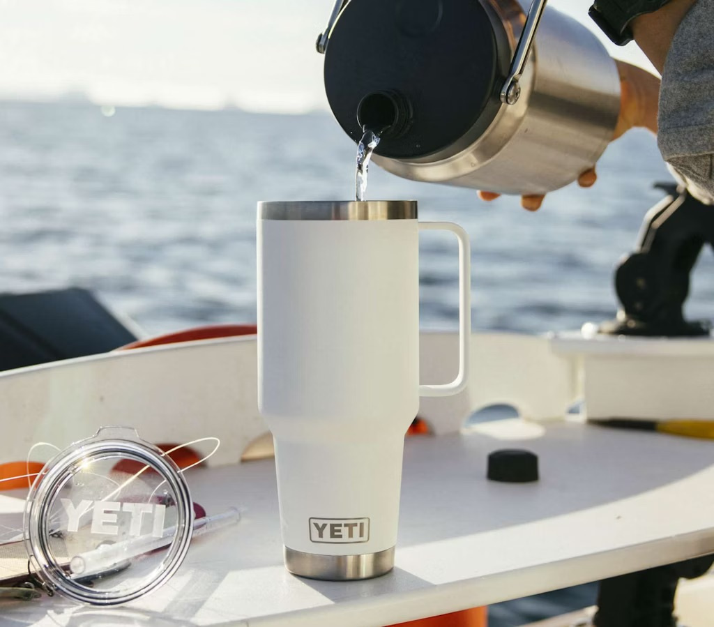 Yeti Rambler 42 Oz Straw Mug - White | Sportfishtackle.com