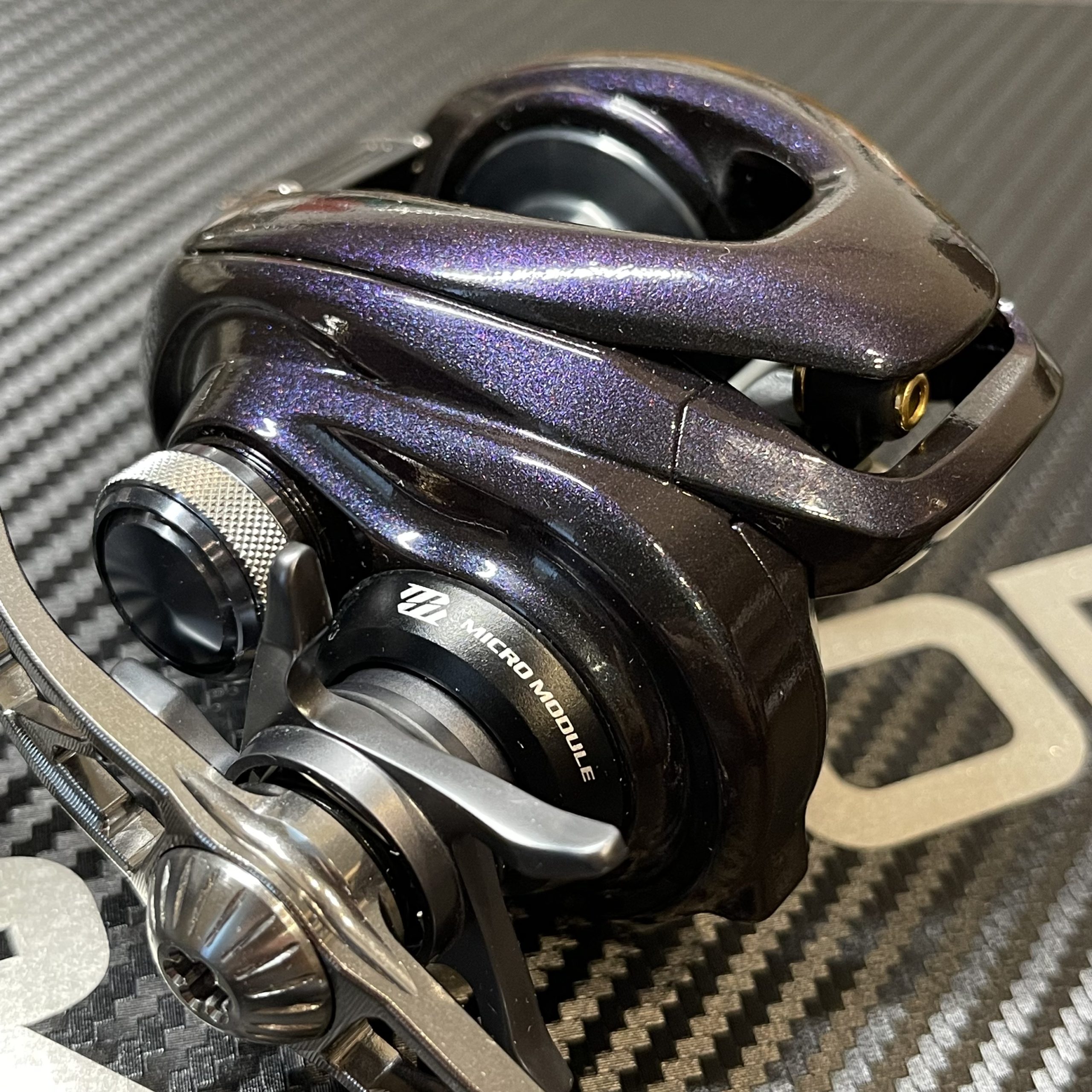 リールのカスタムペイントorリペイント♪ - SR WORKS