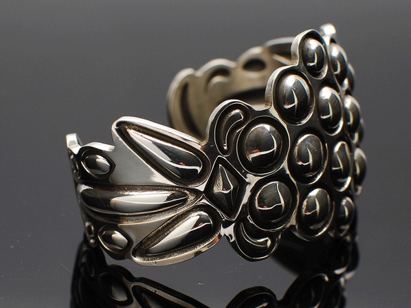 Navajo Bracelet/INDIAN JEWELRY（インディアンジュエリー） - DEFI