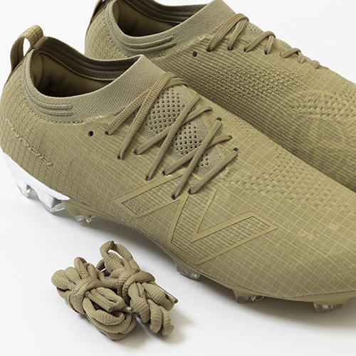 Stone Island × New Balance Furon v8 Elite FG（Dモデル）／サッカー