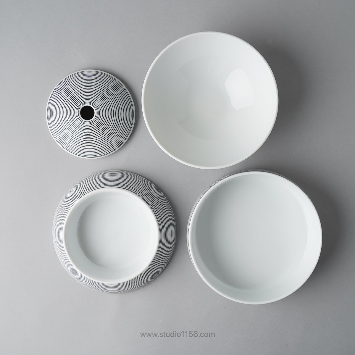 有田焼 珠型三段重 お重箱 16cm 李荘窯の通販｜Studio1156 – 【公式