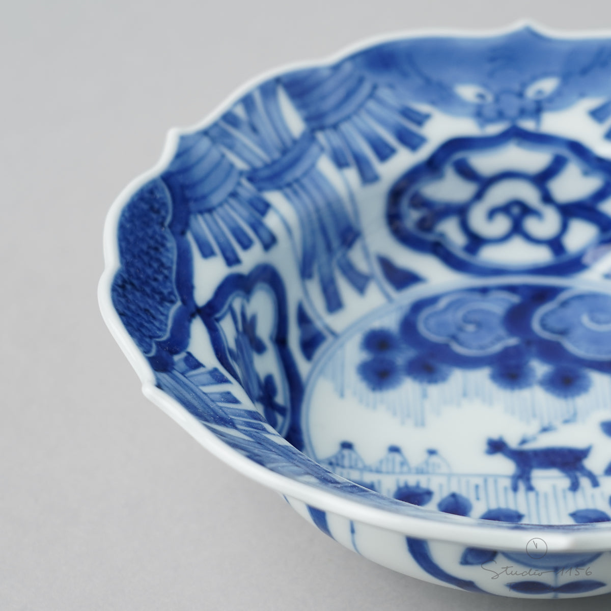 有田焼 古染付 鹿絵芙蓉手輪花 向付 14.5cm 李荘窯の通販｜Studio1156