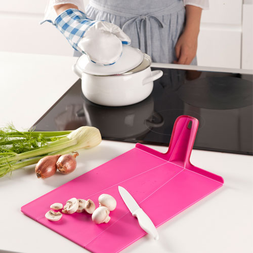 こぼさず運べる折りたたみまな板/ピンク | スタイリクスオンラインショップ