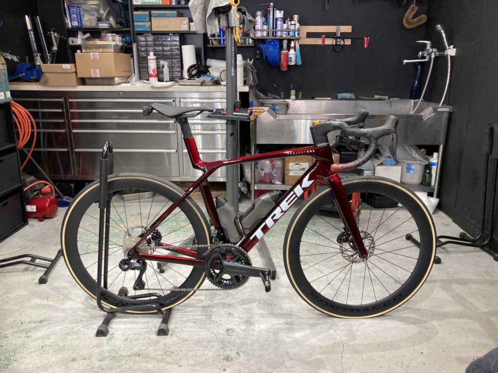 Project One】TREK Madone SLR GEN8 × 納車 + パーフェクト組み立て +