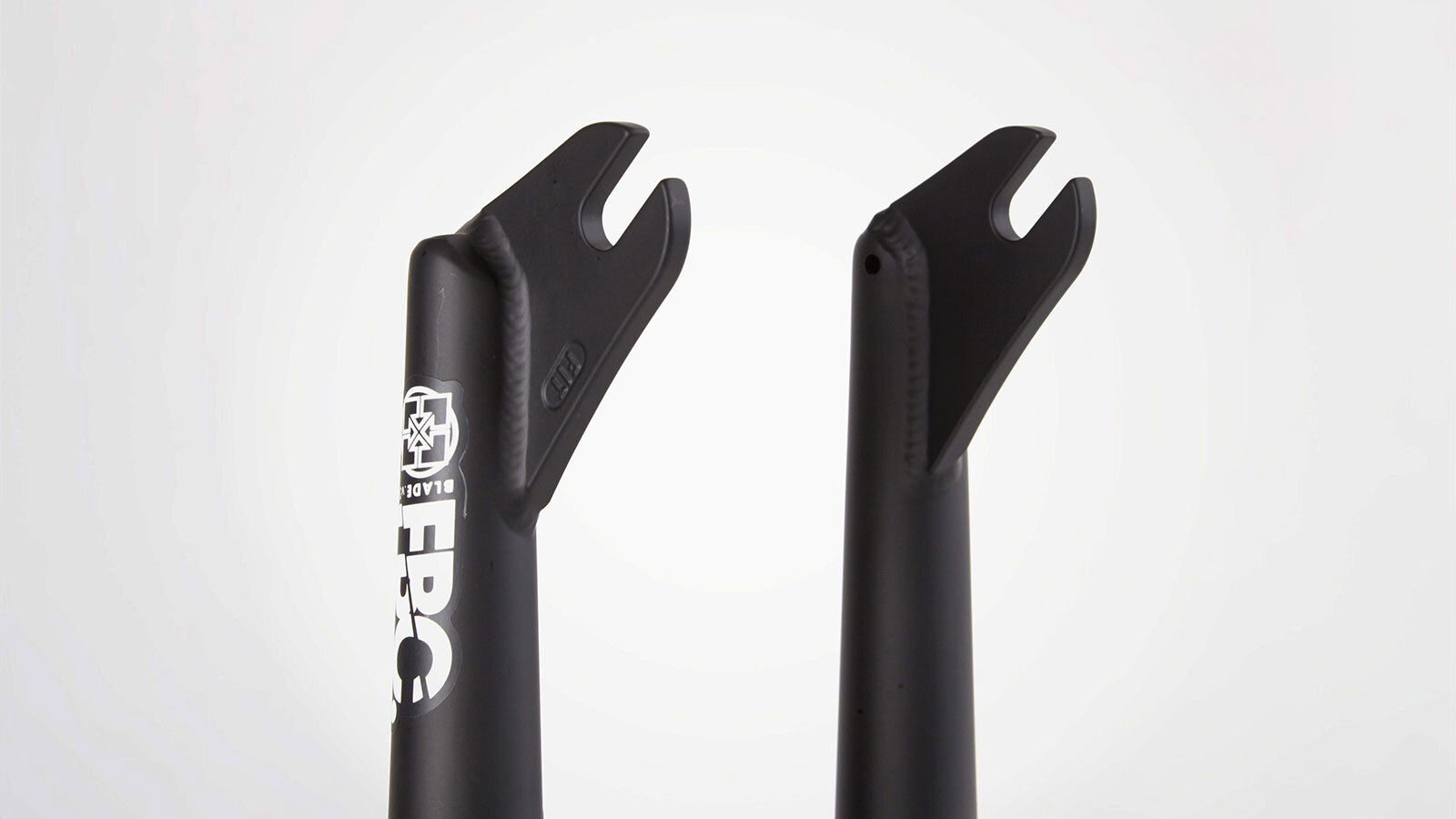BMX Forks / Fit Blade V3 Fork / Black & Pink Available