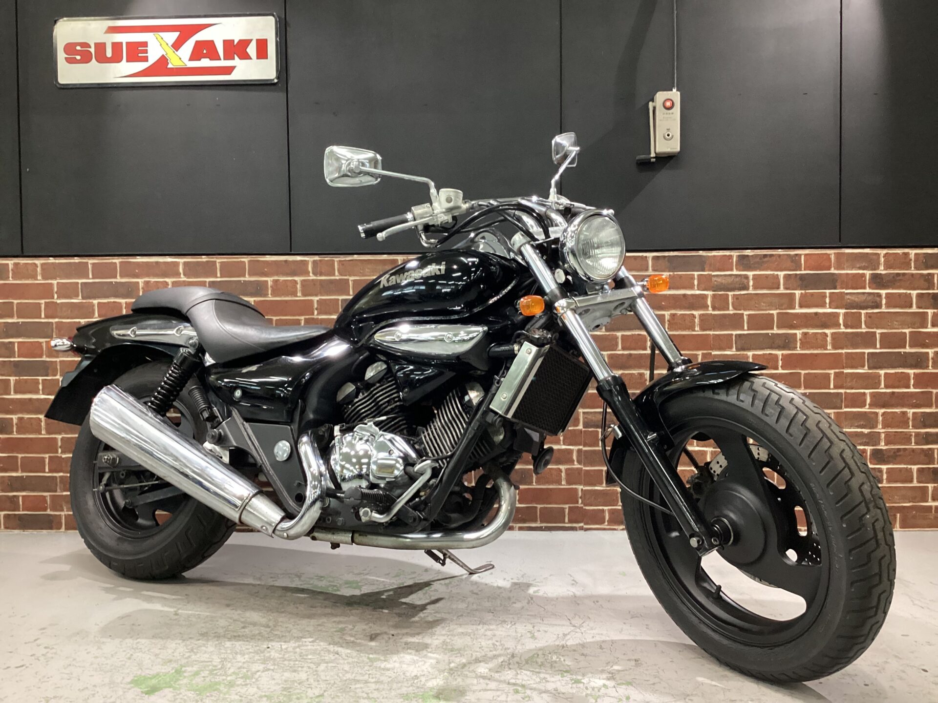 エリミネーター250V | スエザキサイクル商会