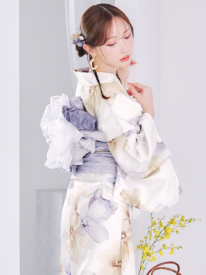 即日発送】ソフトモダンシアーフラワー浴衣【浴衣3点セット 浴衣/帯