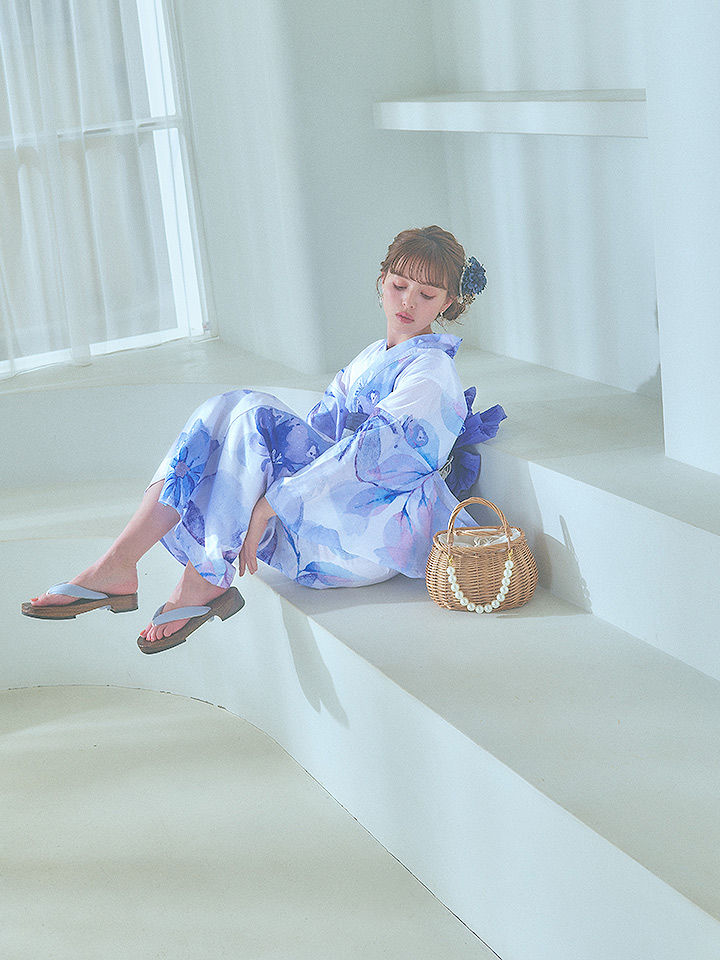 即日発送】水彩フラワーブルー浴衣【浴衣3点セット 浴衣/帯/下駄