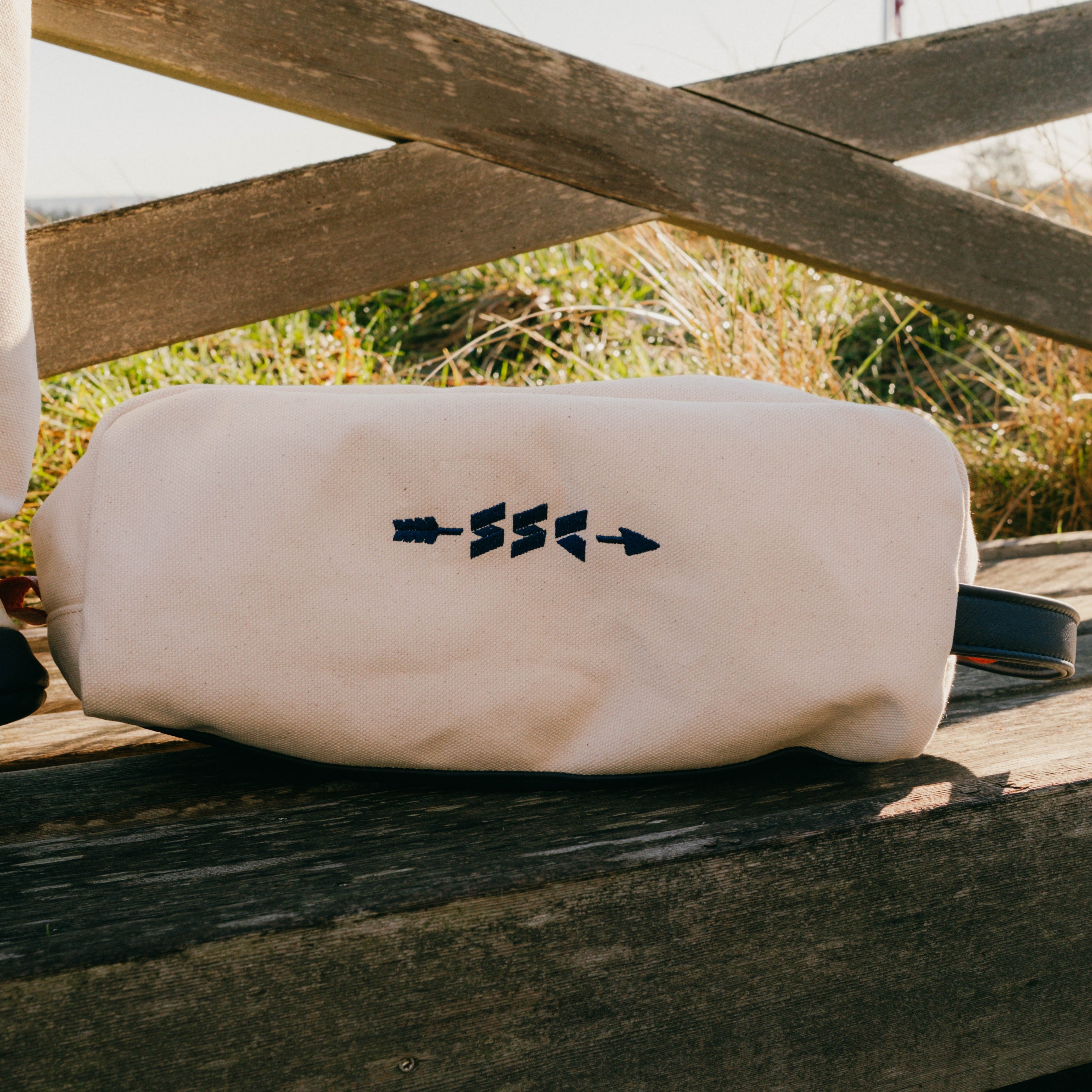 MACKENZIE ゴルフポーチ シュガーローフPlay or Perish Quiet Golf x