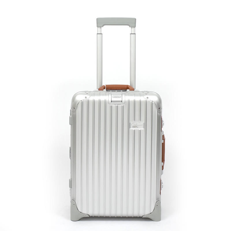 ルフトハンザ リモワ ボーイング 在庫商品 1747674 32リットル 2輪