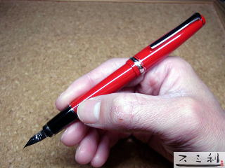 パイロット万年筆 エラボー樹脂軸 スミ利にて好評販売中です！ スミ利