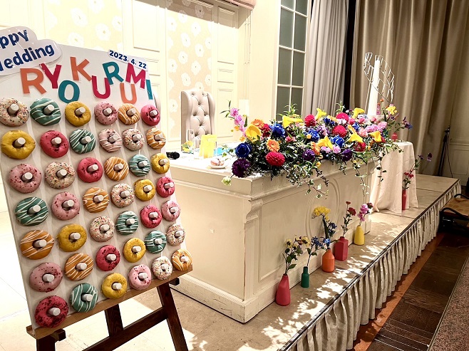 海外風結婚式にぴったり♡／ドーナツウォールが今流行ってます