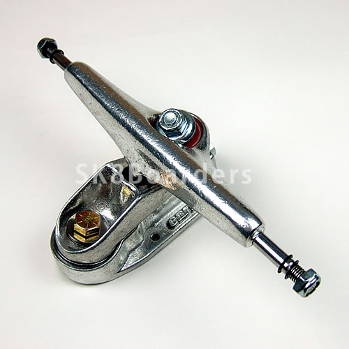 スケートボード用トラック通販Carver（カーバー）C7ワイドハンガー