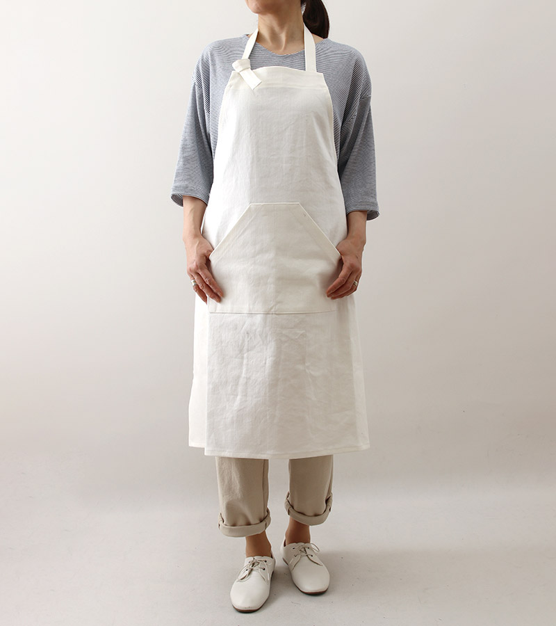 実物大型紙【No.703】センターポケットのシンプルエプロン(SML) [M便 1