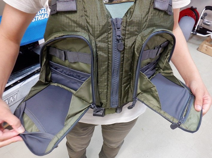 Palm コーラ・アングラー ライフジャケット