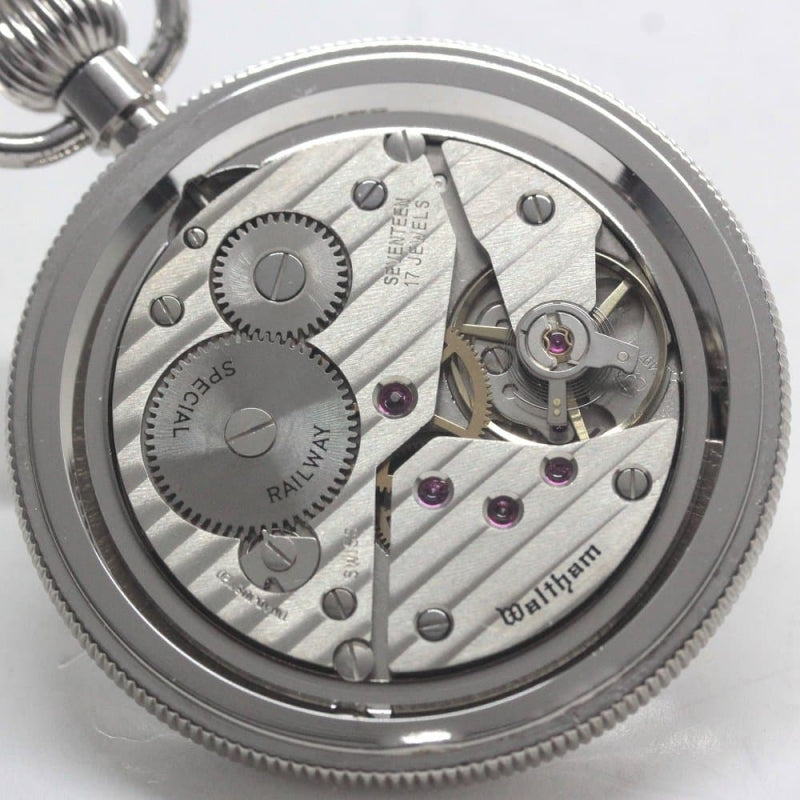 絶版モデルのウォルサム（WALTHAM）社製ヴァンガードスペシャル懐中