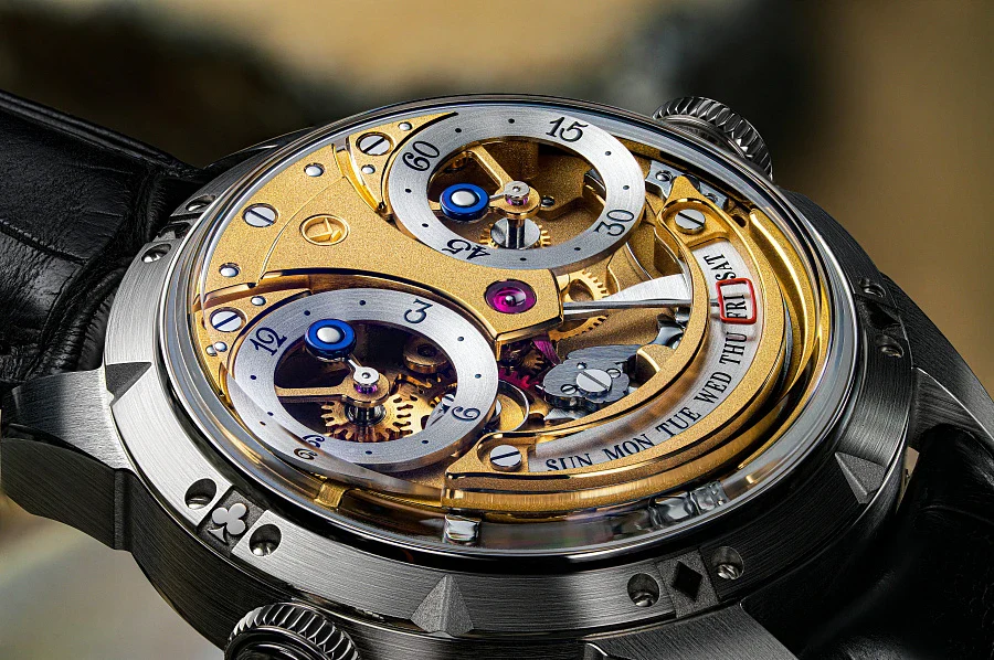 火星時間を取り入れた、名作“リストモン”メタリックモデル