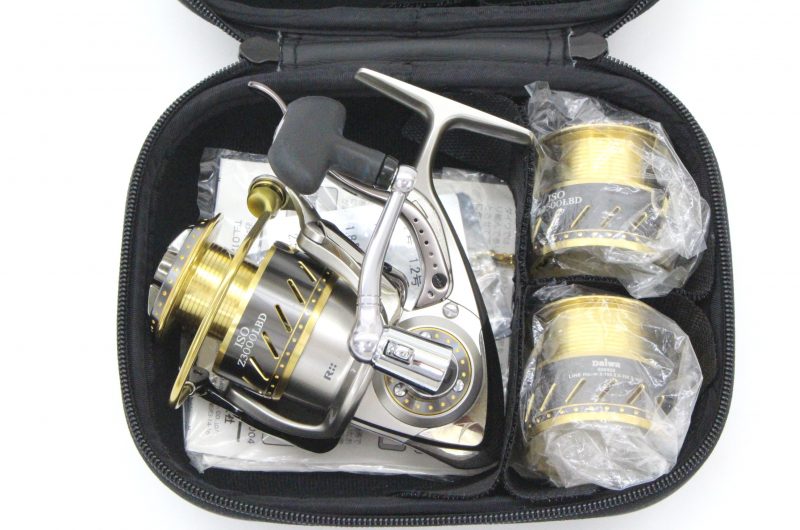 Daiwa ISO TOURNAMENT Z2500LBD ZAION ケース付 Daiwa ISO TOURNAMENT
