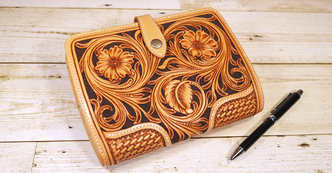 革のシステム手帳：バイブルサイズ：フラワーカービング：：手作り革製品