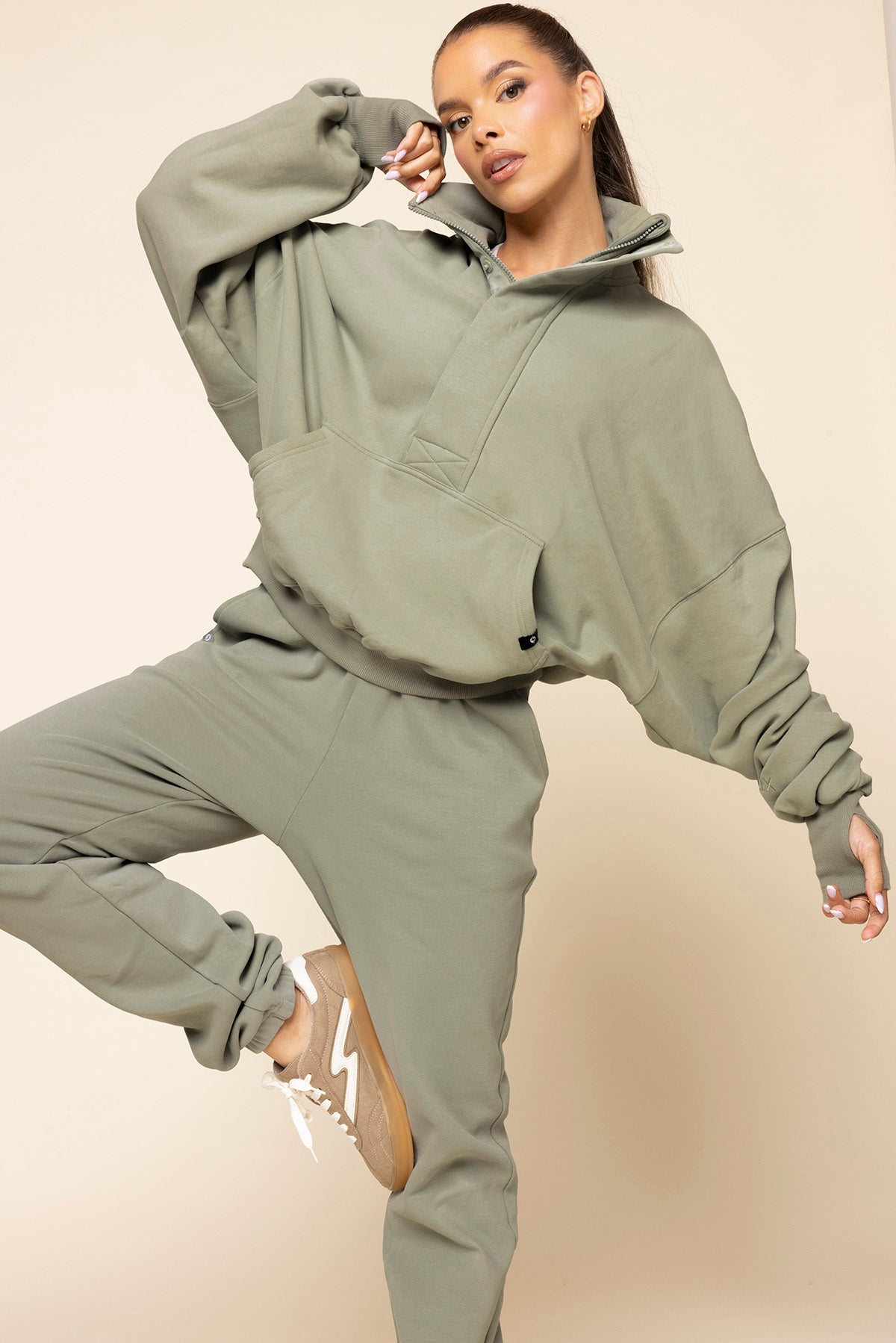 Ooey Gooey Half Zip Sweater - Light Sage – POPFLEX®