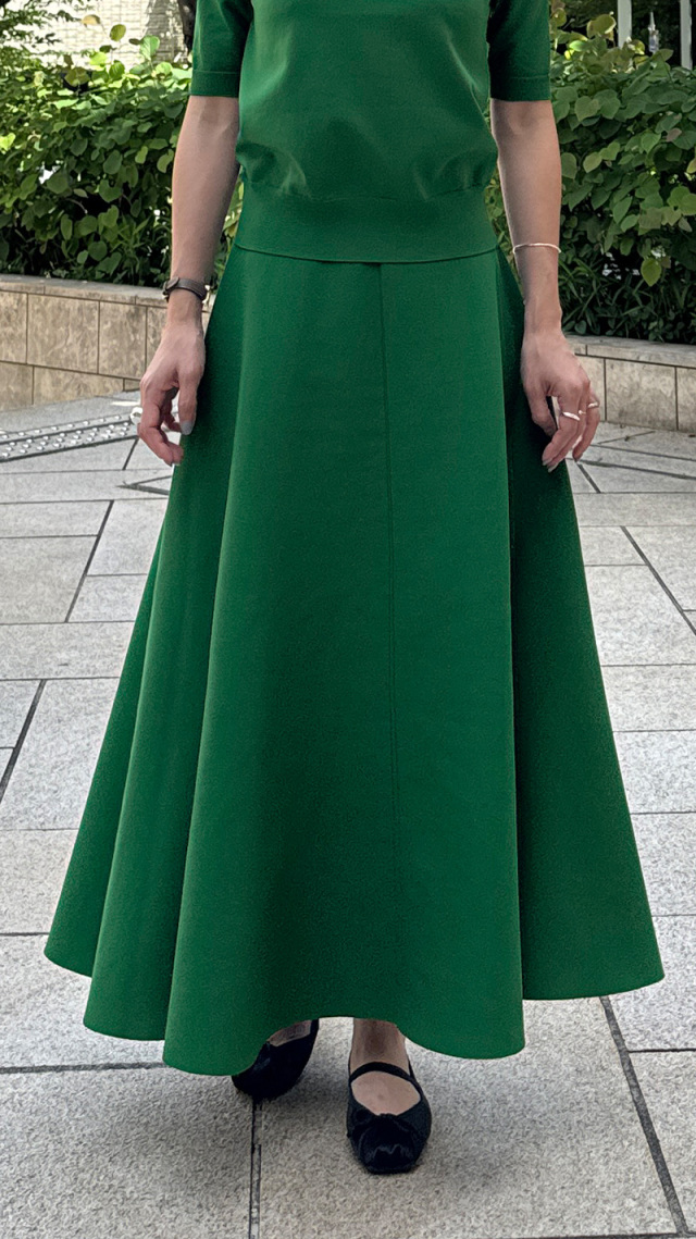 エアリーニットフレアスカート【UVカット・マシンウォッシャブル