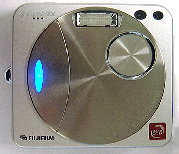 FujiFilm FinePix F402 PCSTATS Review - A closer look at the F402