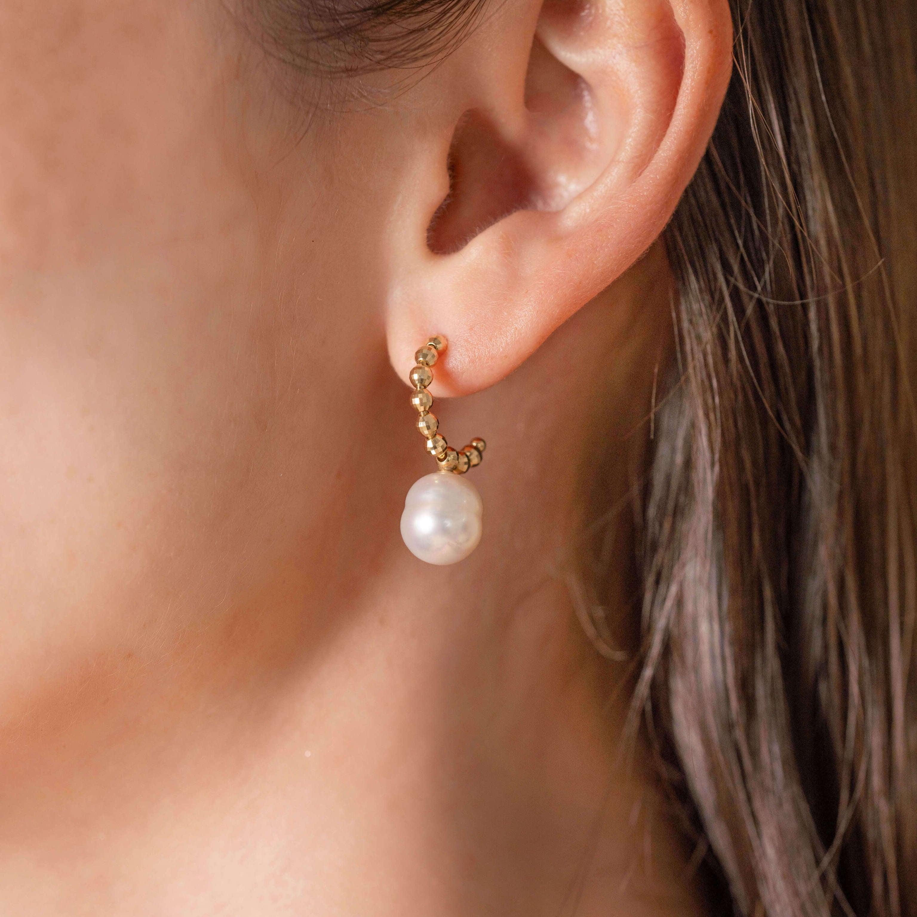 Pearl Dot Gold Pierce – Pearlish