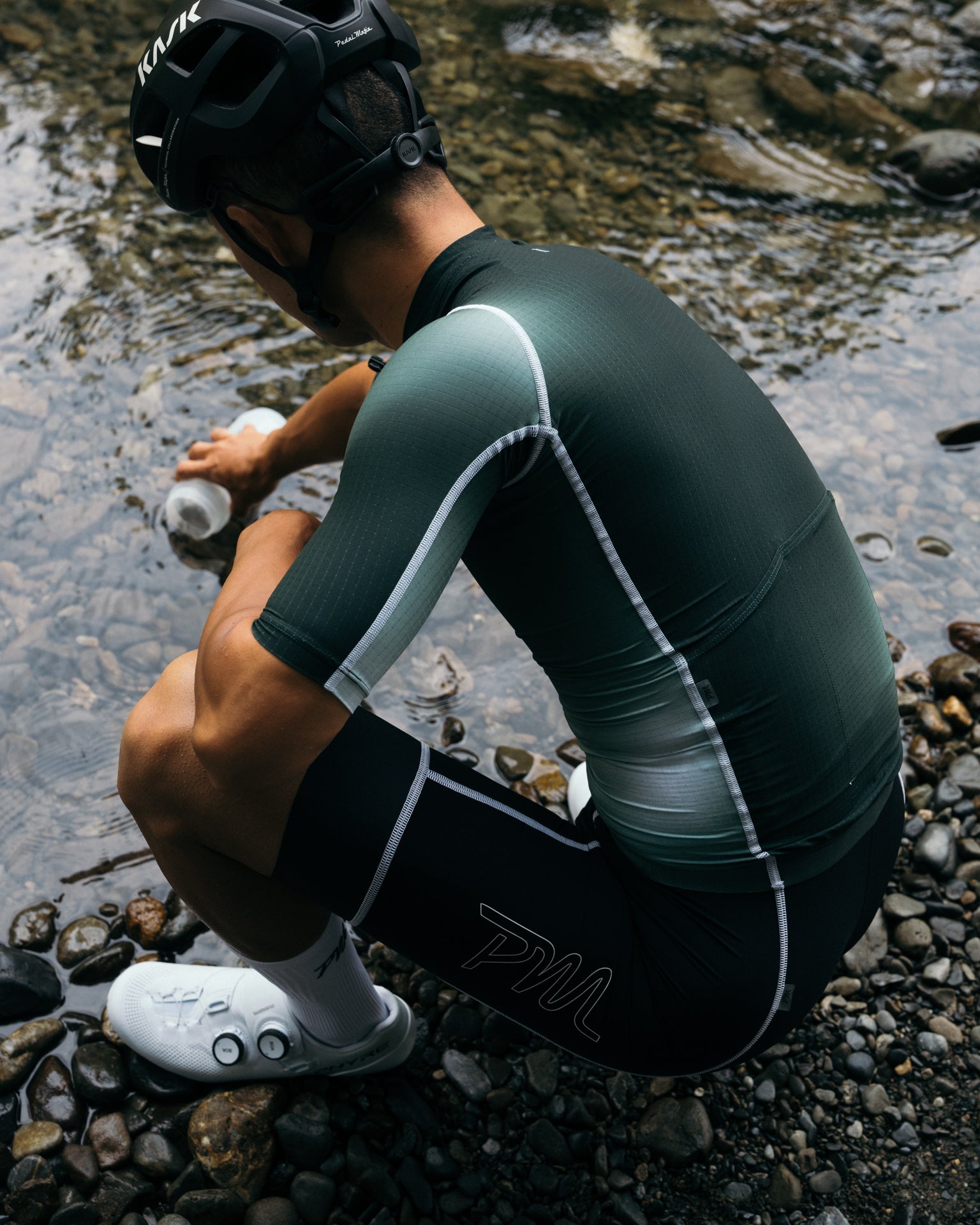 Mens Pro Vapour Cycling Bib - Black White | Pedal Mafia | Pedal