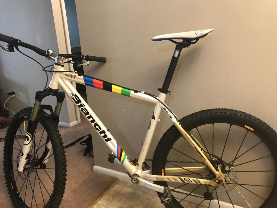 Bianchi Oetzi Worlds - Pedal Room