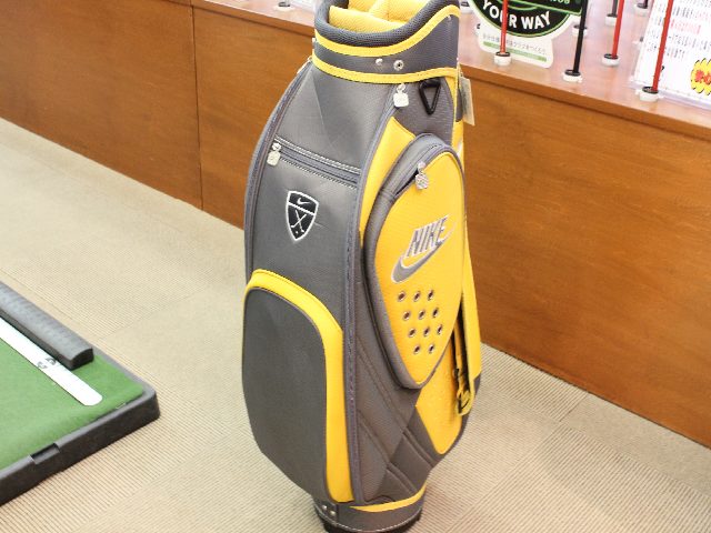 ナイキ キャディバッグ グレー/イエロー 中古 ナイキ(NIKE GOLF
