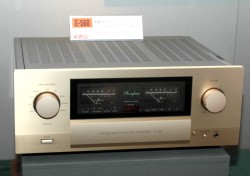 アキュフェーズ、純A級プリメインアンプ最上位「E-560」を初披露