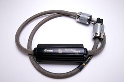 キャメロット・テクノロジーがPC-Triple Cを採用、新電源ケーブル