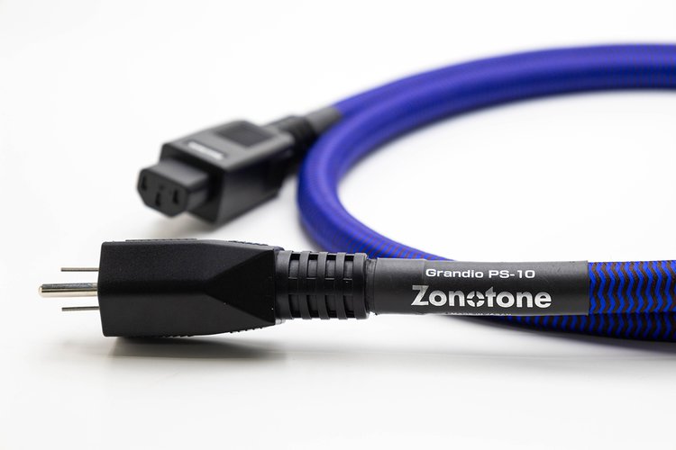 音場感に長けた “万能” 電源ケーブル。ゾノトーンの最新作「Grandio PS