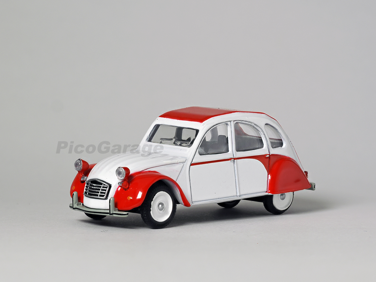 ◇【Schuco】EDITION 1:64 シトロエン 2CV （赤/白）