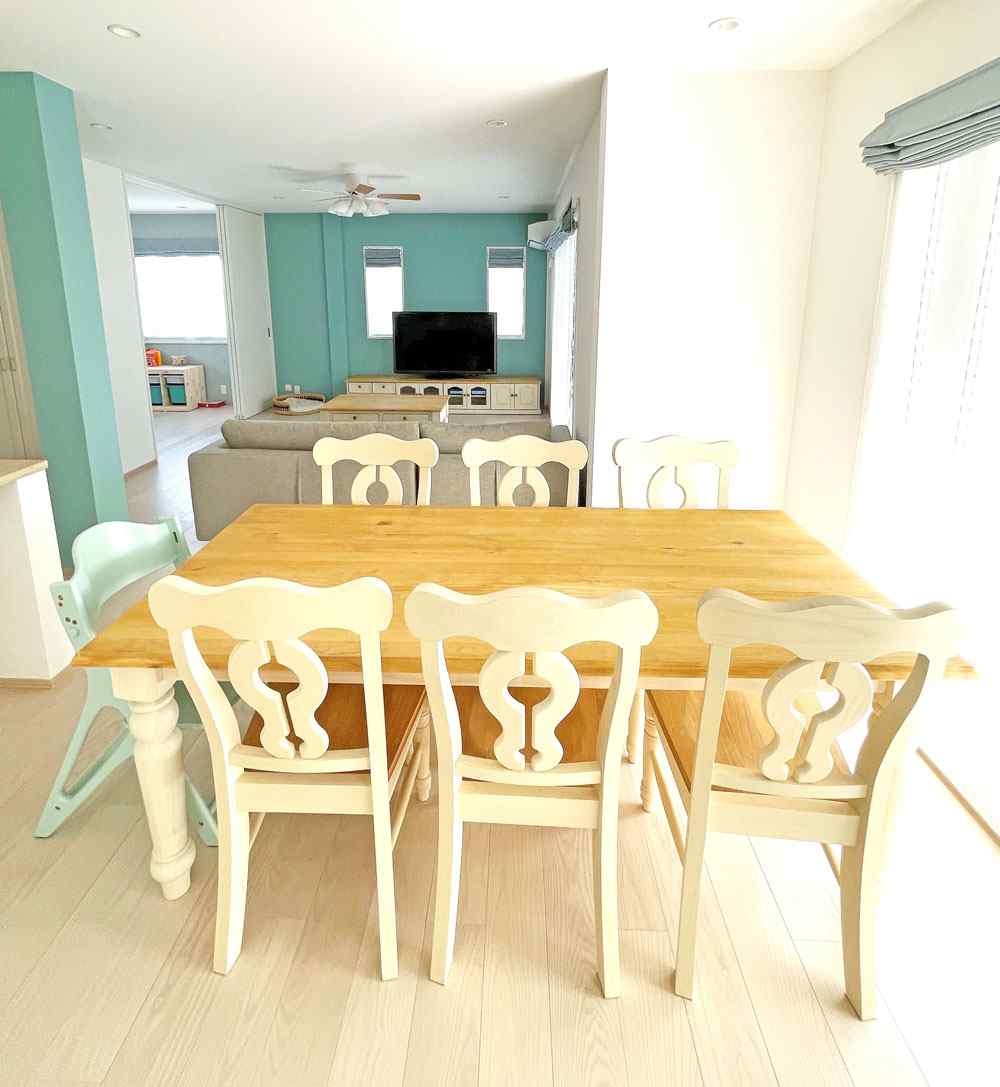 パインダイニングテーブルのお声