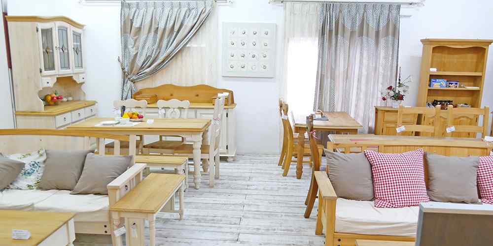 カントリー家具専門店｜パインファクトリー｜店舗・ショールーム紹介