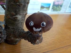 いつでも どんぐりアート」今日の作品 - 大分県ホームページ