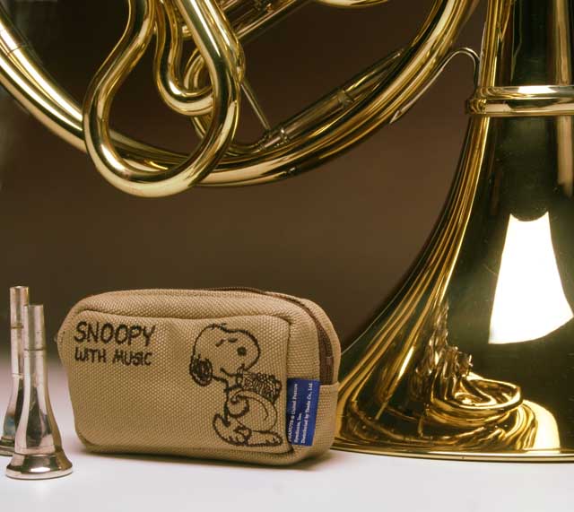 クッション入りマウスピースケース ホルンとスヌーピー, SNOOPY with