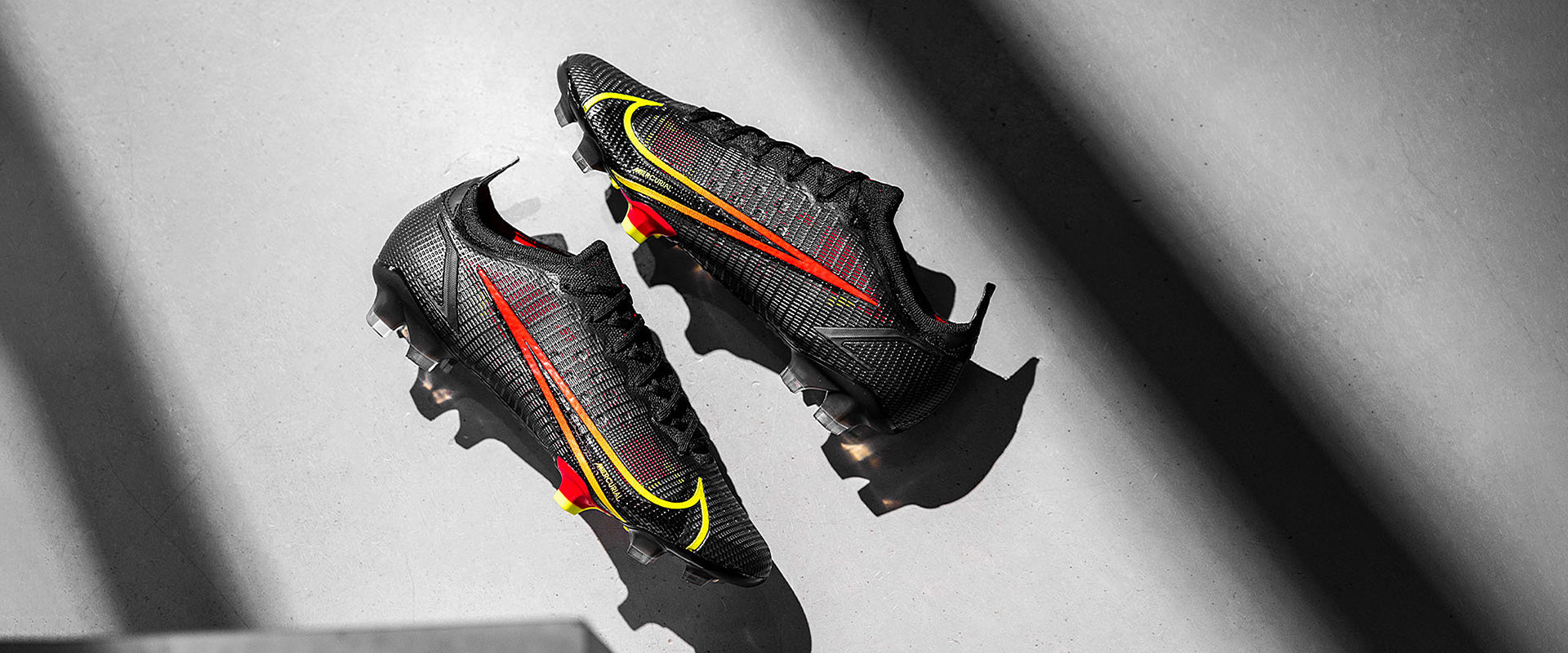 Nike Mercurial Vapor XIV Elite FG - Black/Cyber/Off Noir - Firm