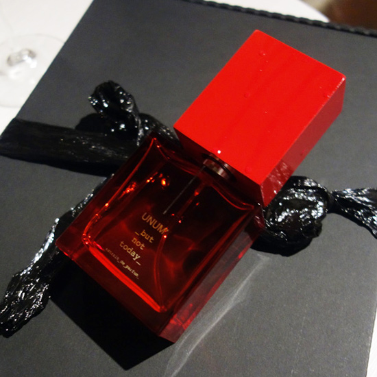 but_not_today / でも、今日はつけていない