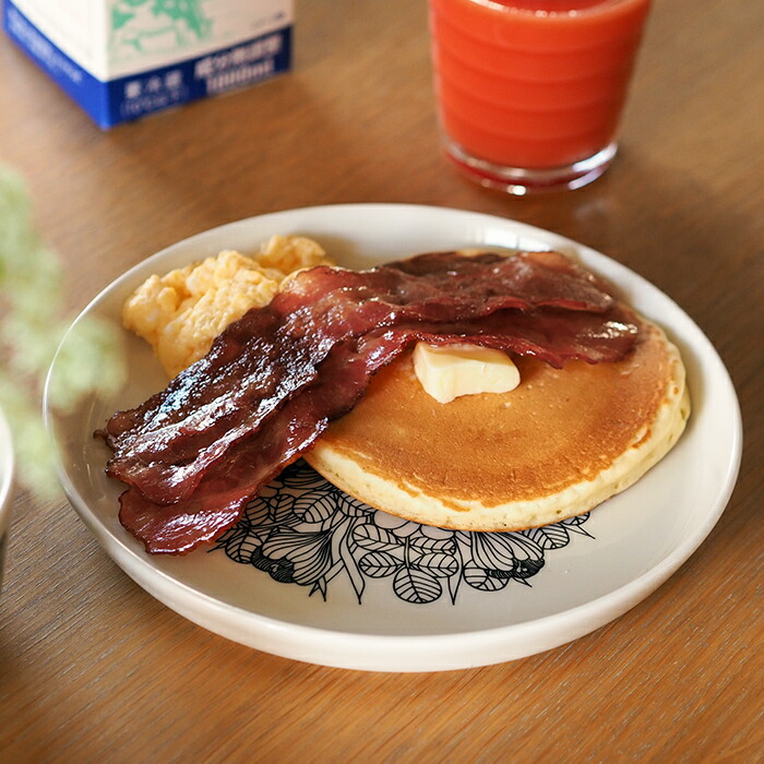 アラビア クロッカス プレート 19cm ブラック / ARABIA Krokus | 食器