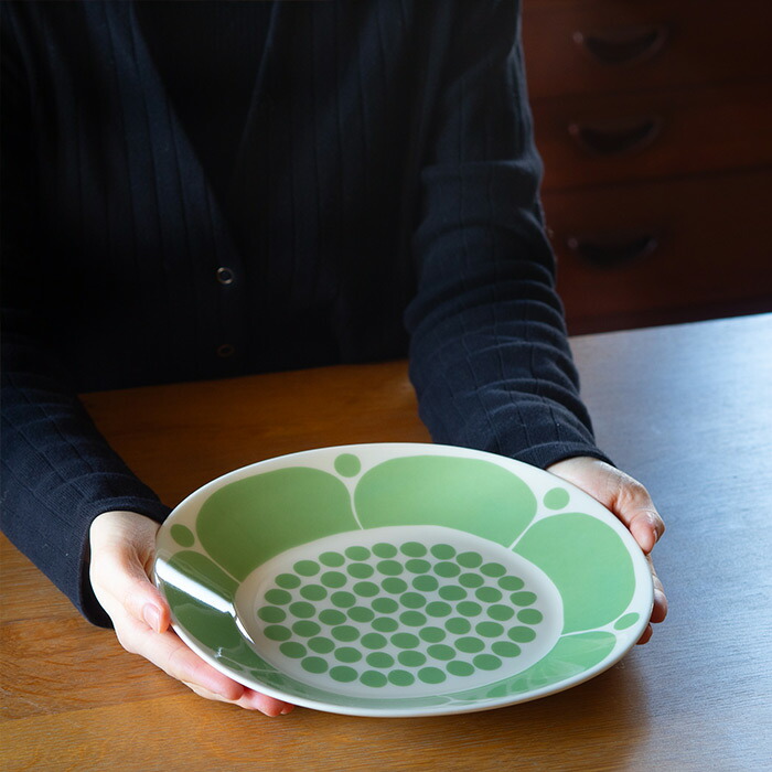 アラビア スンヌンタイ オーバルプレート 22×25cm ライトグリーン