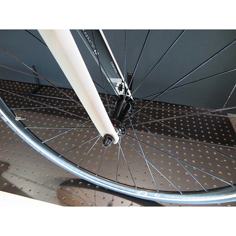 FELT(フェルト) 2017年モデル F85 [ロードバイク] [アルミ] [初心者に